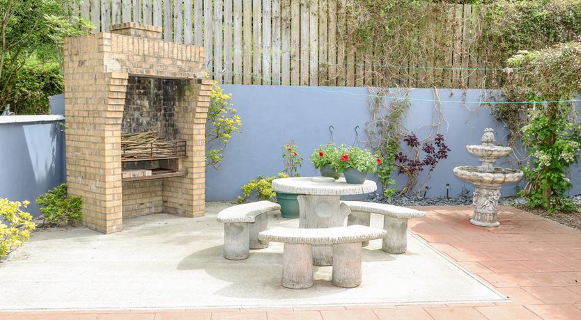 Photo of 12 Hillview