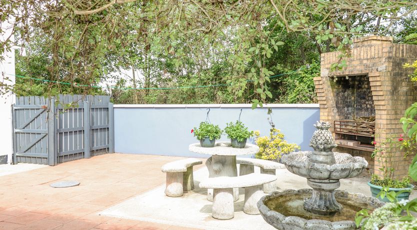 Photo of 12 Hillview