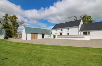 Yew Tree House Holiday Cottage