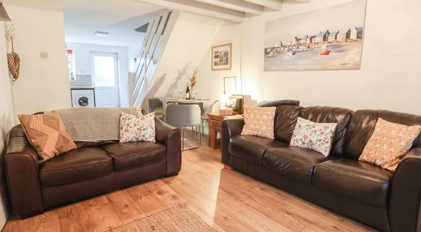 Photo of 6 Mountain Road