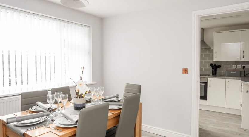 Photo of Valley House