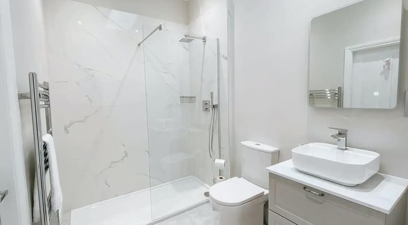 Photo of Riches of Richmond