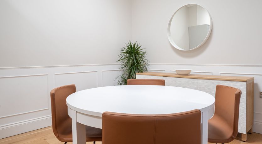 Photo of Riches of Richmond