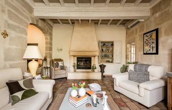 Duel of Angels Villa