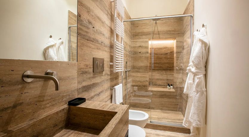 Photo of Tardis by the Tiber