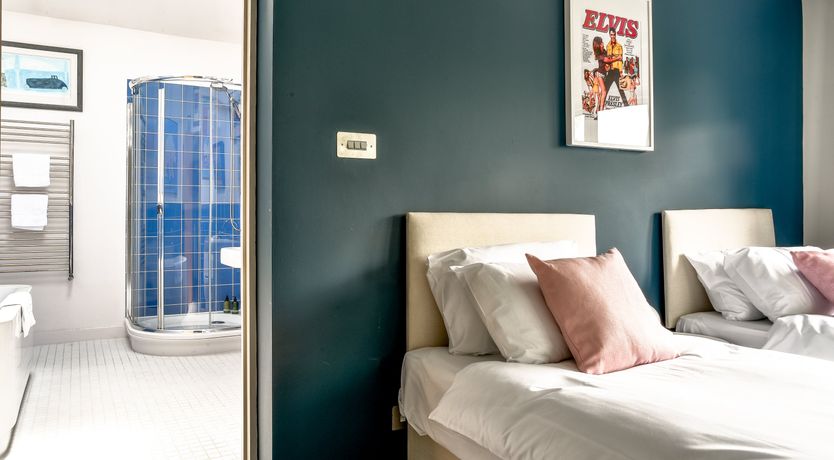 Photo of Royal Huntress