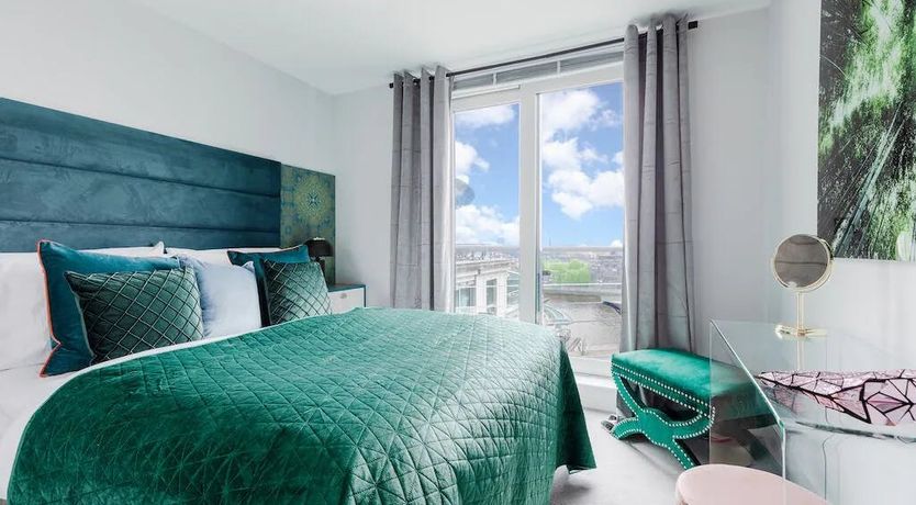 Photo of Name of the Thames