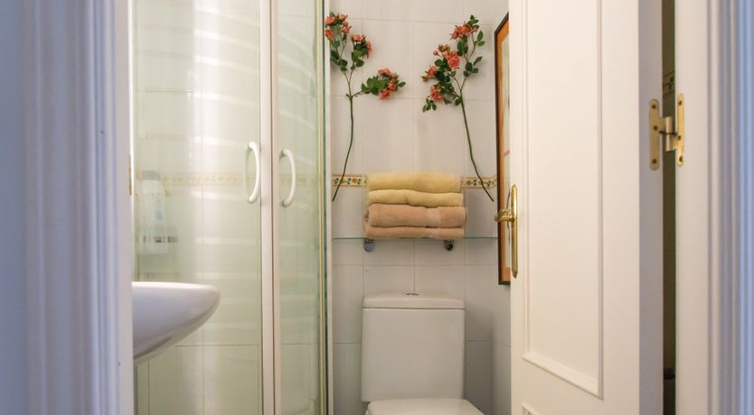 Photo of Mirror Street