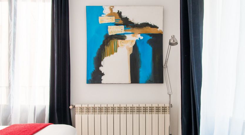 Photo of Mirror Street