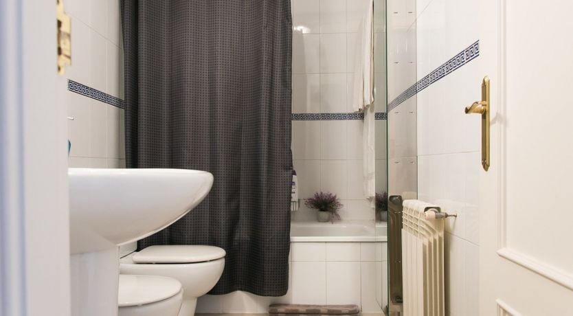 Photo of Mirror Street