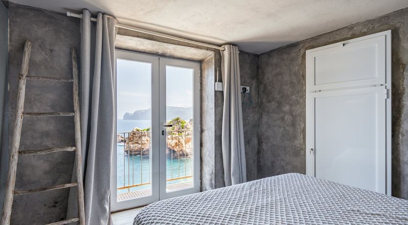 Photo of Deià Waters