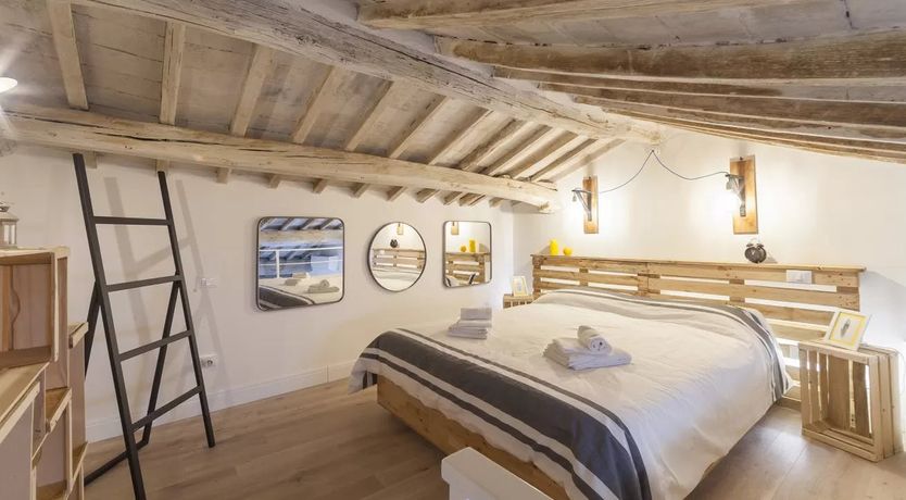 Photo of Florence and the Dream