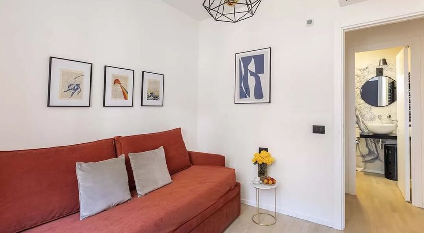 Photo of Hot to Trot