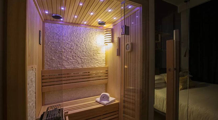 Photo of Hot to Trot