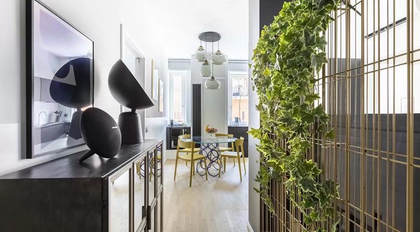 Photo of Hot to Trot