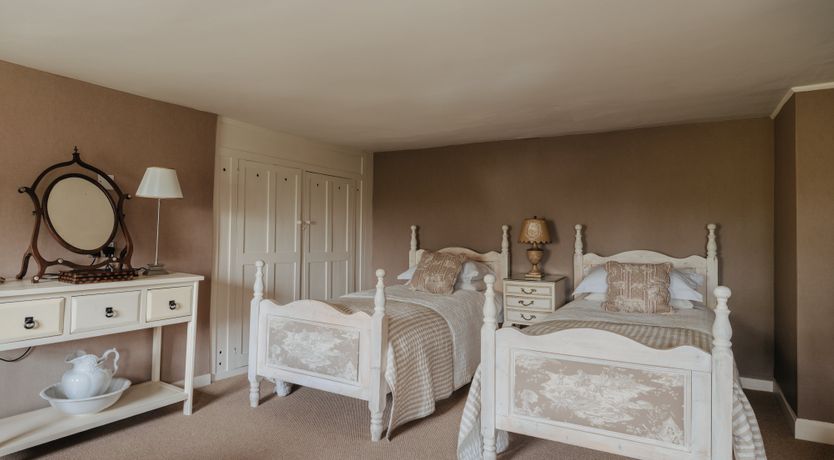 Photo of Manor of Honour