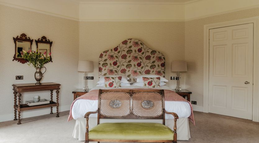 Photo of Manor of Honour