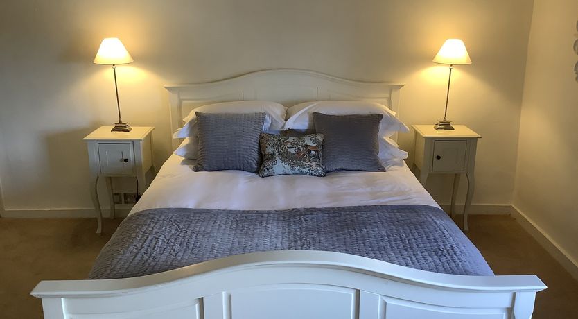 Photo of Manor of Honour