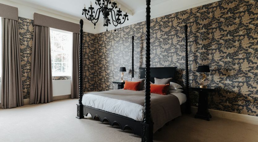 Photo of Manor of Honour