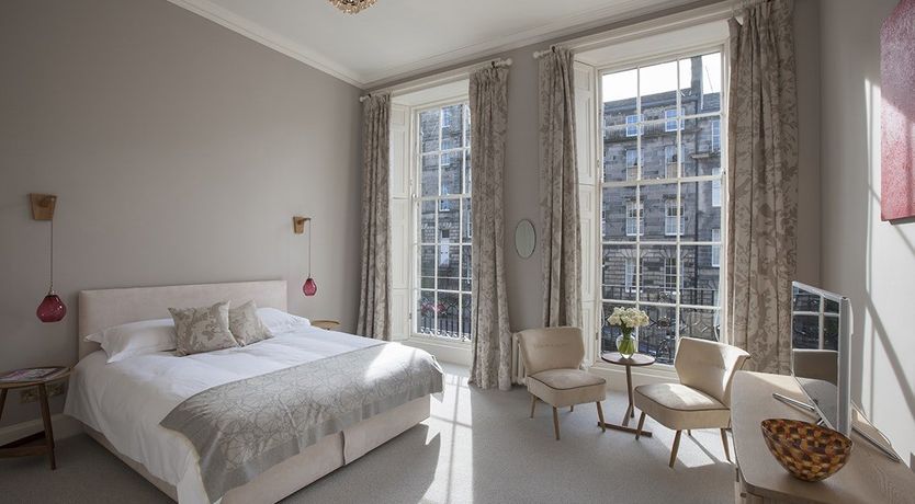 Photo of Georgian Oak