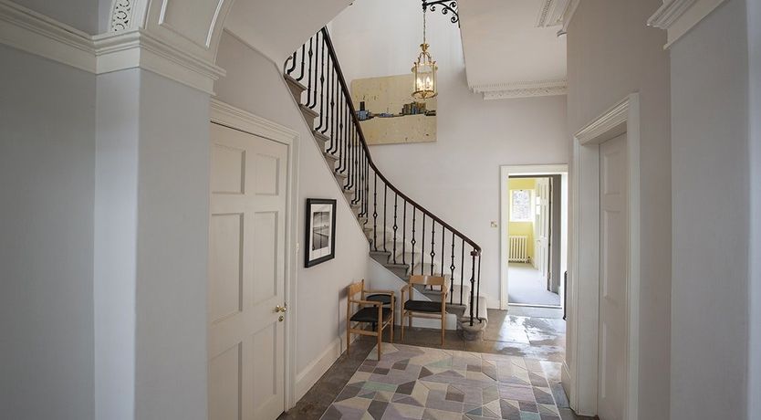 Photo of Georgian Oak