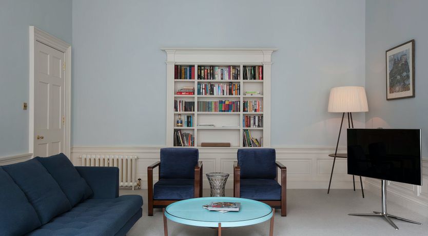 Photo of Georgian Oak