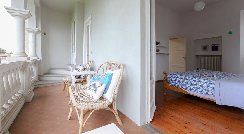 Photo of The Sofia Rose