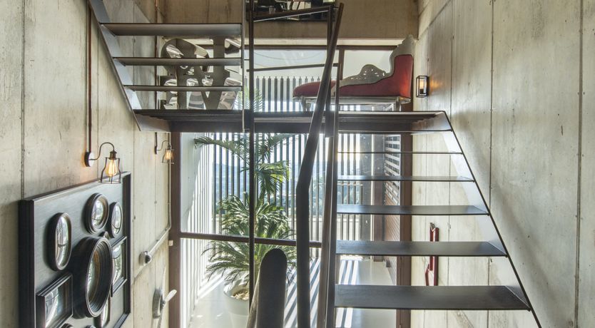 Photo of Authentic Eccentric