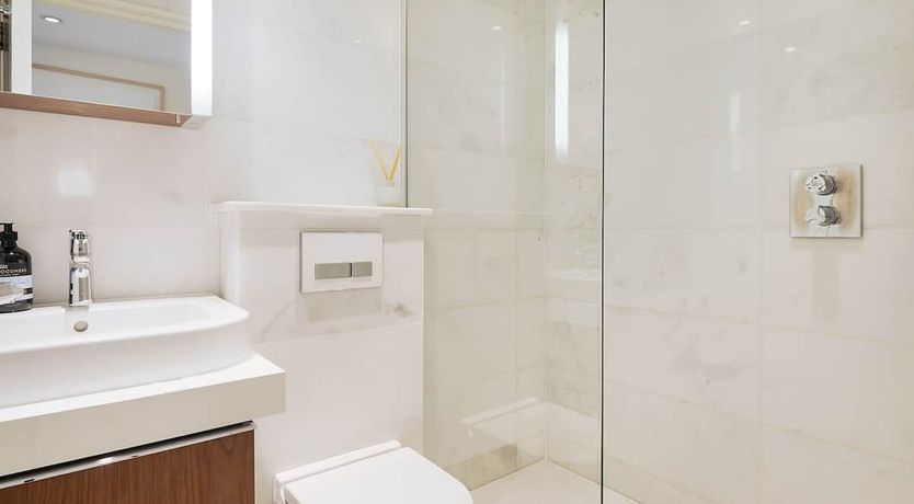 Photo of The Art Critic