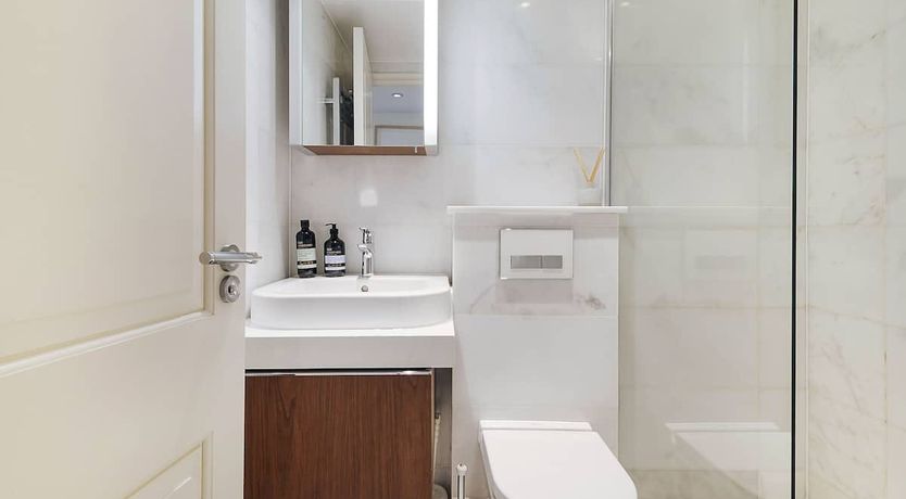 Photo of The Art Critic