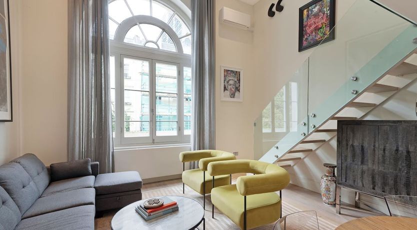 Photo of The Art Critic