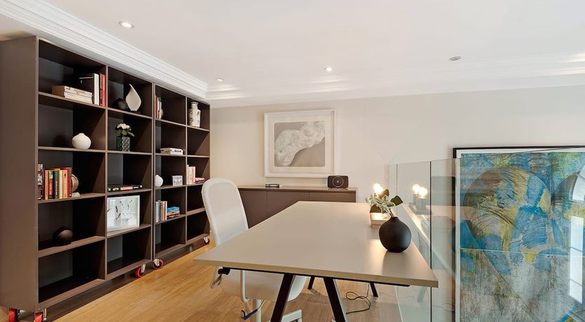 Photo of The Art Critic