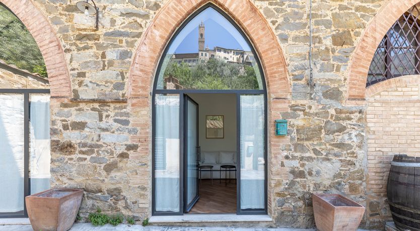 Photo of Artistic Grapes