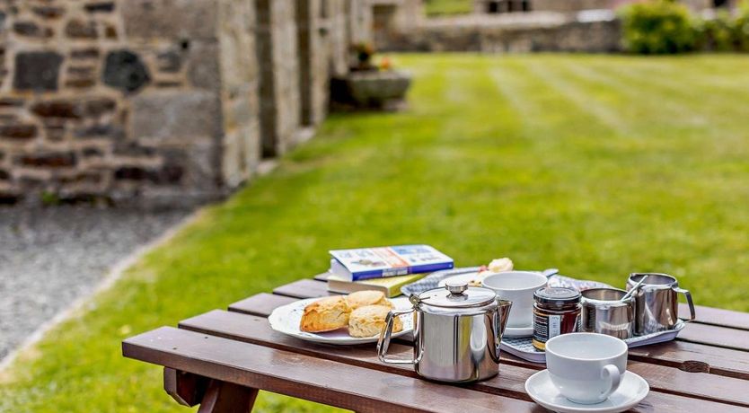 Photo of 2 Bed in Cury Cross Lanes