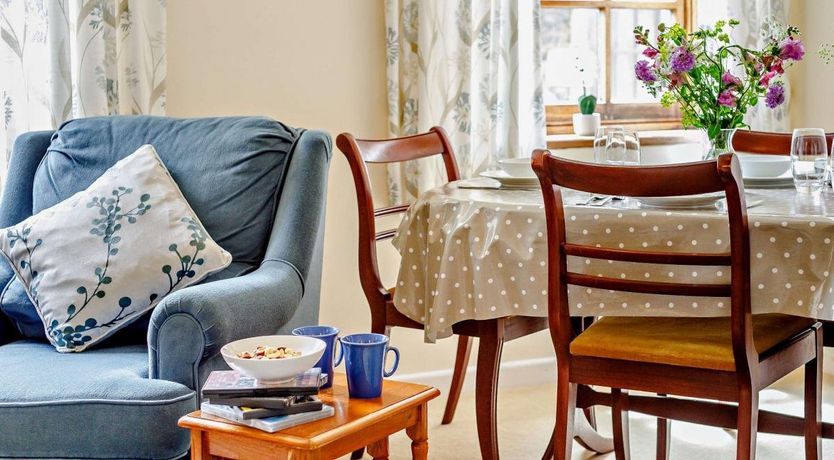 Photo of 2 Bed in Cury Cross Lanes