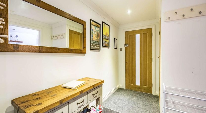 Photo of 3 Bed in Rye-