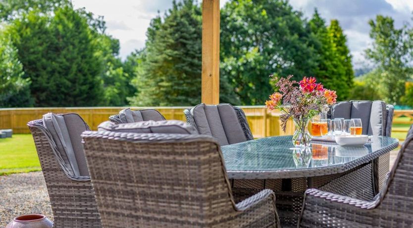 Photo of 4 Bed in Catton