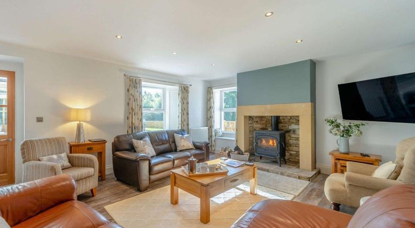 Photo of 4 Bed in Catton