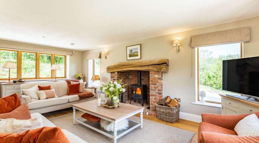 Photo of 4 Bed in Chirk