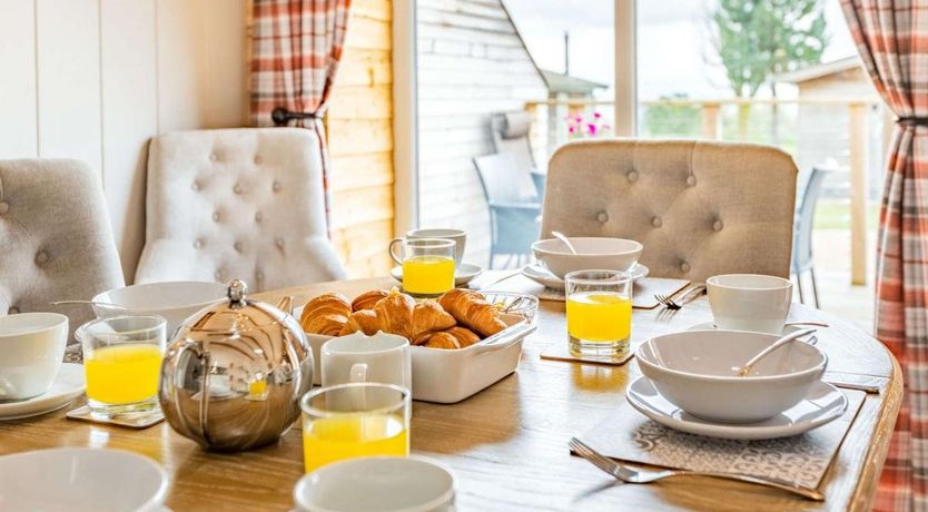 Photo of 1 Bed in Bradford Abbas