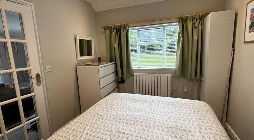 Photo of 1 Bed in Llwyngwril