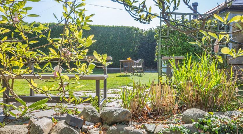 Photo of 1 Bed in Llwyngwril