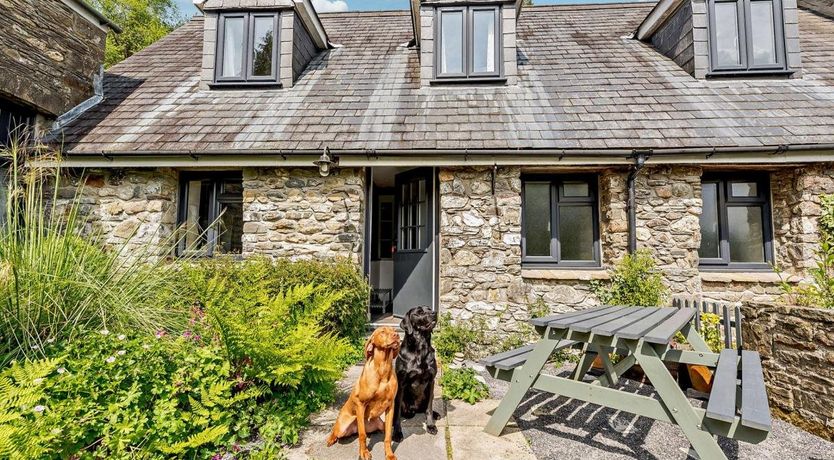 Photo of in Cilycwm (BN094)