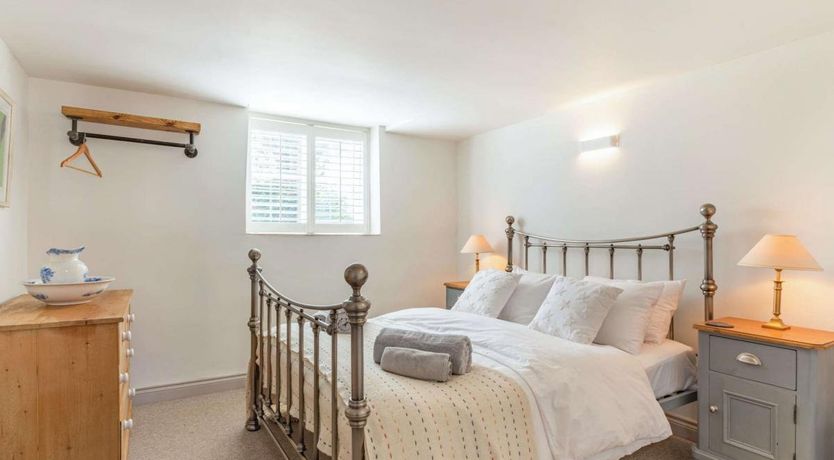 Photo of 3 Bed in Beeston