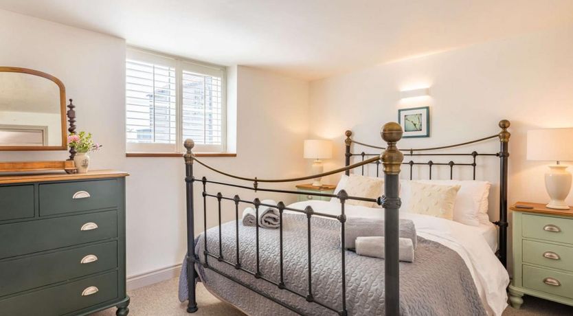 Photo of 3 Bed in Beeston