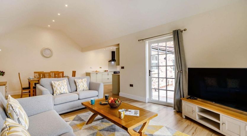 Photo of 3 Bed in Snape