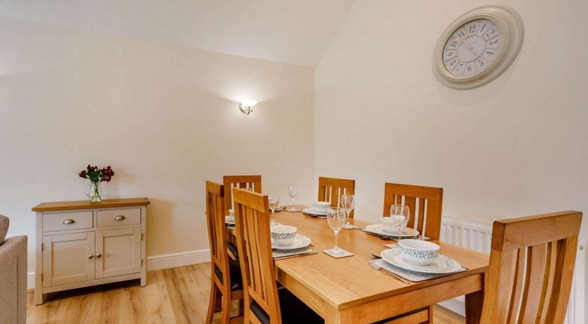 Photo of 3 Bed in Snape