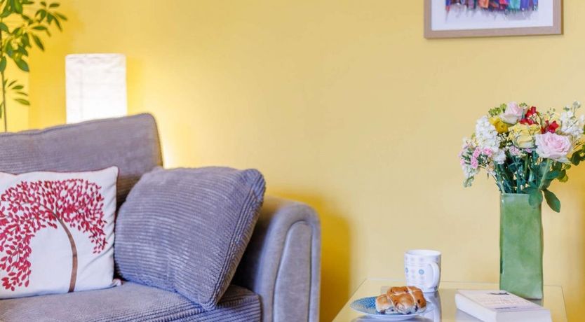 Photo of 1 Bed in West Buckland