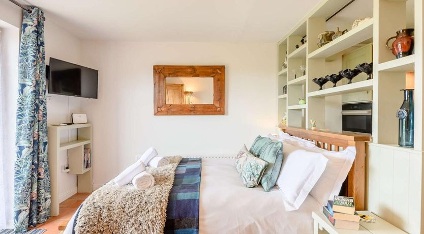 Photo of 1 Bed in Gillingham