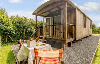 1 Bed in Kilgetty Holiday Cottage